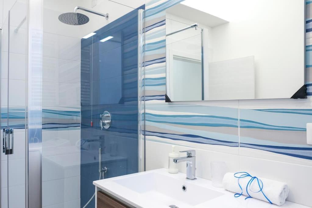 Nizza Apartment In Centro 살레르노 외부 사진